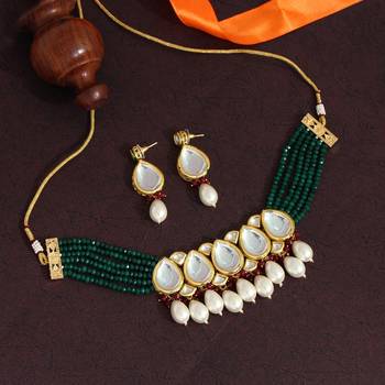 Green chokers 1