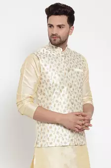 Men white Silk Embroidered Nehrujacket