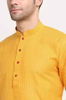 Men yellow Cotton Striped Straight Kurta