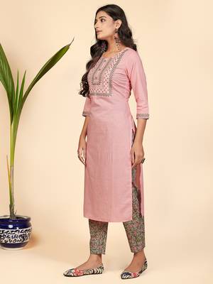 Printed & Embroidered Straight Cotton Light Pink Stitched Kurta Pant With Pant 5