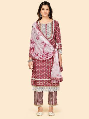 Printed & Lace Work Straight Cotton Magenta Stitched Kurta Pant With Dupatta 2