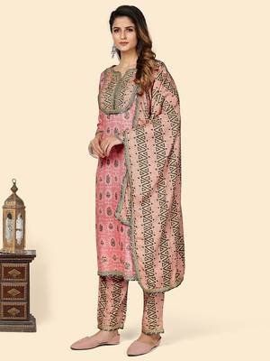 Printed & Gota Patti Work Straight Rayon Light Pink Stitched Kurta Pant With Dupatta 4