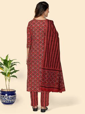 Printed & Gota Patti Work Straight Cotton Red Stitched Kurta Pant With Dupatta 3