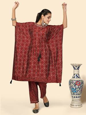 Foil Print  Muslin Maroon Stitched Kaftan Kurta With Pant Set 2
