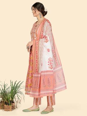 Print & Embroidered Anarkali Cotton Peach Stitched Kurta Pant With Dupatta 3