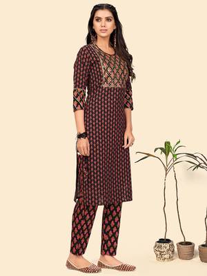 Print & Sequience Straight Cotton Black Stitched Kurta Pant With Dupatta 5