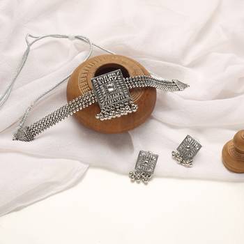 Antique Oxidised Silver Plated Tribal Jewellery Necklace Earring Set For Women & Girls. 2