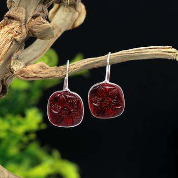 Red danglers-drops 1