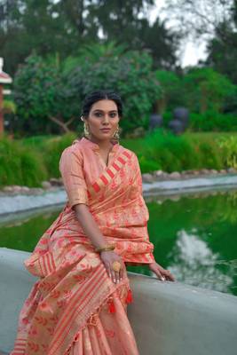 Yellow woven raw silk saree with blouse 3
