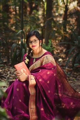 Grey woven banarasi silk saree with blouse 2
