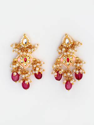 Pink pearl earrings 3