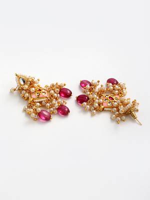 Pink pearl earrings 4