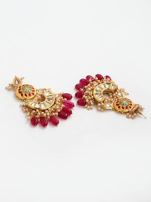 Red pearl earrings 4