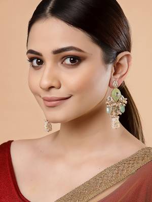 Green pearl earrings 1