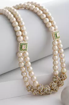 Green pearl necklaces