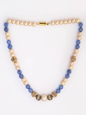 Blue pearl necklaces 3