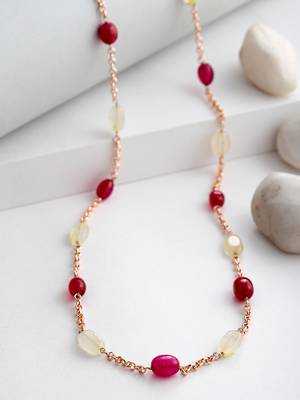 Red pearl necklaces 2
