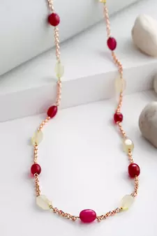 Red pearl necklaces