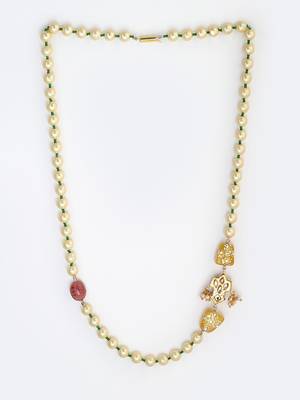 Yellow pearl necklaces 3
