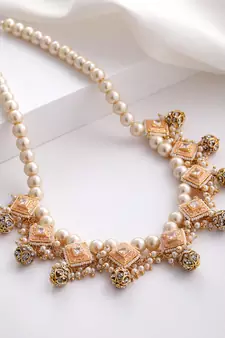 Pink pearl necklaces