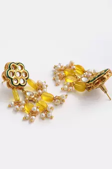 Yellow pearl necklace-sets