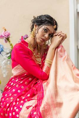 Red woven tussar silk saree with blouse 2