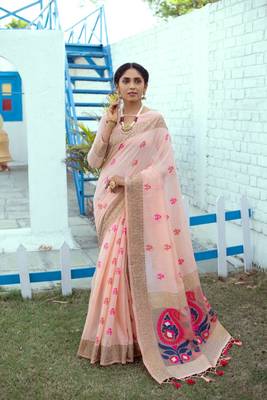 Grey printed silk cotton saree with blouse 3