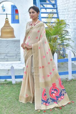 Green printed silk cotton saree with blouse 3