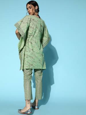 Green printed cotton kurta-sets 3