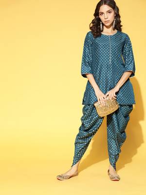 Teal printed art silk kurta-sets 4