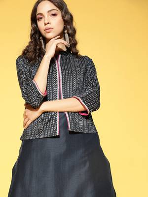 Navy-blue printed art silk kurta-sets 4