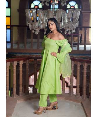 green cotton stitched  kurta  &   dupatta  &   bottom 1