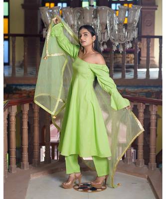 green cotton stitched  kurta  &   dupatta  &   bottom 4