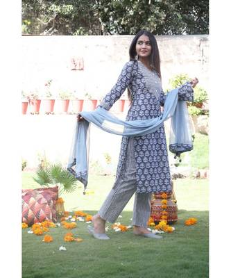 grey cotton stitched  kurta  &   dupatta  &   bottom 2