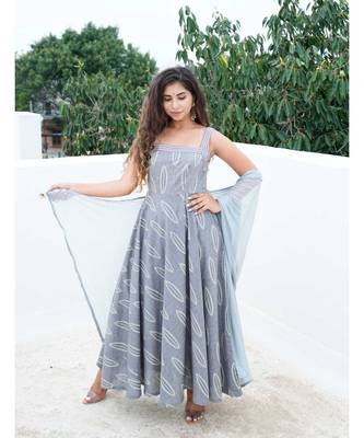 grey cotton stitched  kurta  &   dupatta  &   bottom 1