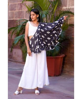 white cotton stitched   kurta  &   shrug  &   bottom 1