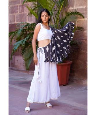 white cotton stitched   kurta  &   shrug  &   bottom 3
