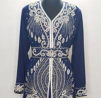 Navy blue Moroccan Kaftan With Sun-proof hijab 2