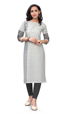 White embroidered cotton cotton-kurtis 1