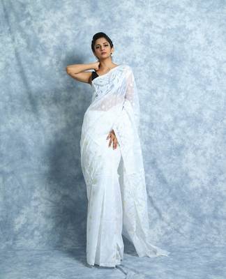 Charupama White Cotton Blend Jamdani Saree for Women 1