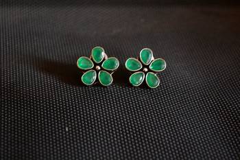 Green onyx studs 1