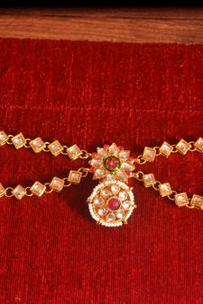 Red pearl Mathapati maang tikka with Pearl Chain for Women