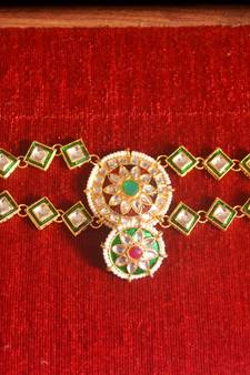 Red pearl Mathapati maang tikka with Pearl Chain for Women