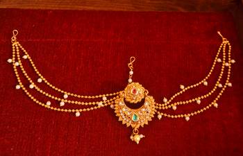 Red pearl Mathapati maang tikka with Pearl Chain for Women 1