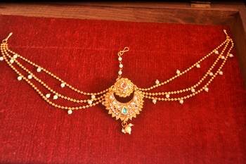  Red pearl mathapati maang tikka with pearl chain for women 3