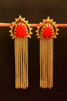 Gold onyx Stone Long Chain danglers-drops Srud Earrings