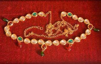 Gold waist-belt 1