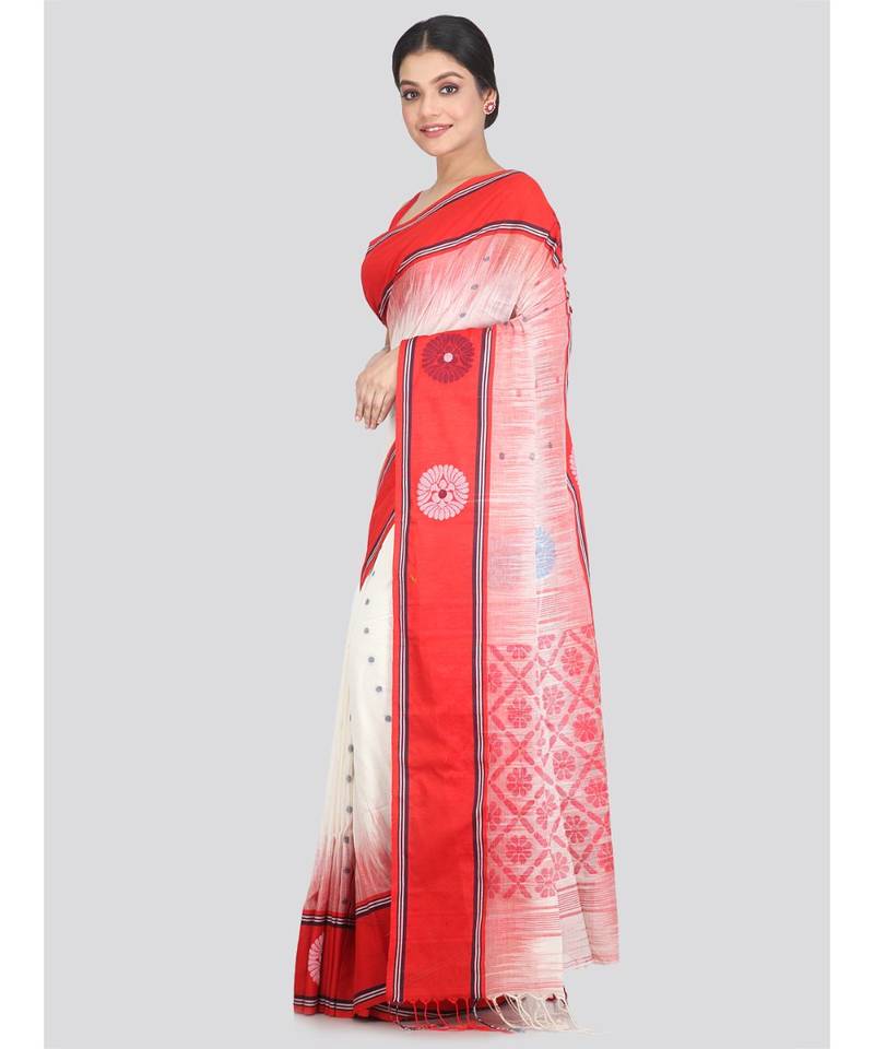 Women's white pure cotton handloom sarees With Blouse