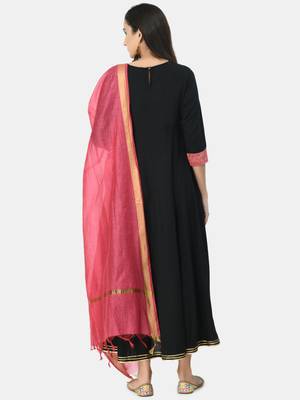 Auretta Fashion Women Simple Kurta 2