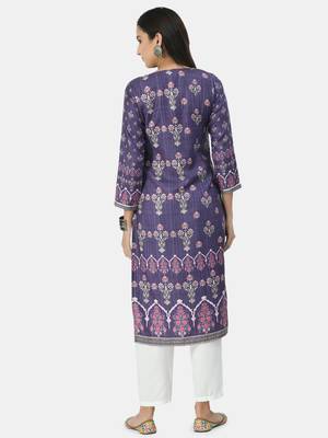 Auretta Fashion Women Printed Winter Kurta 2